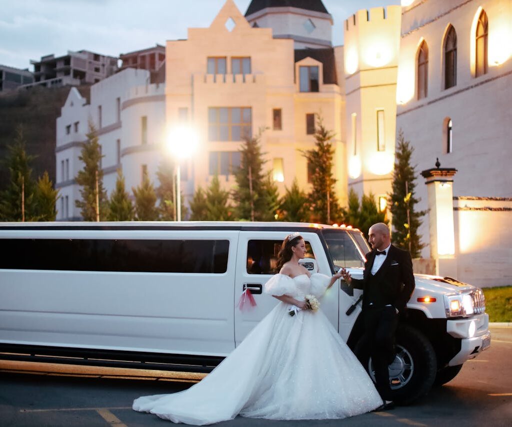 Why NYC Wedding Limo Service is Ideal for All Your Events